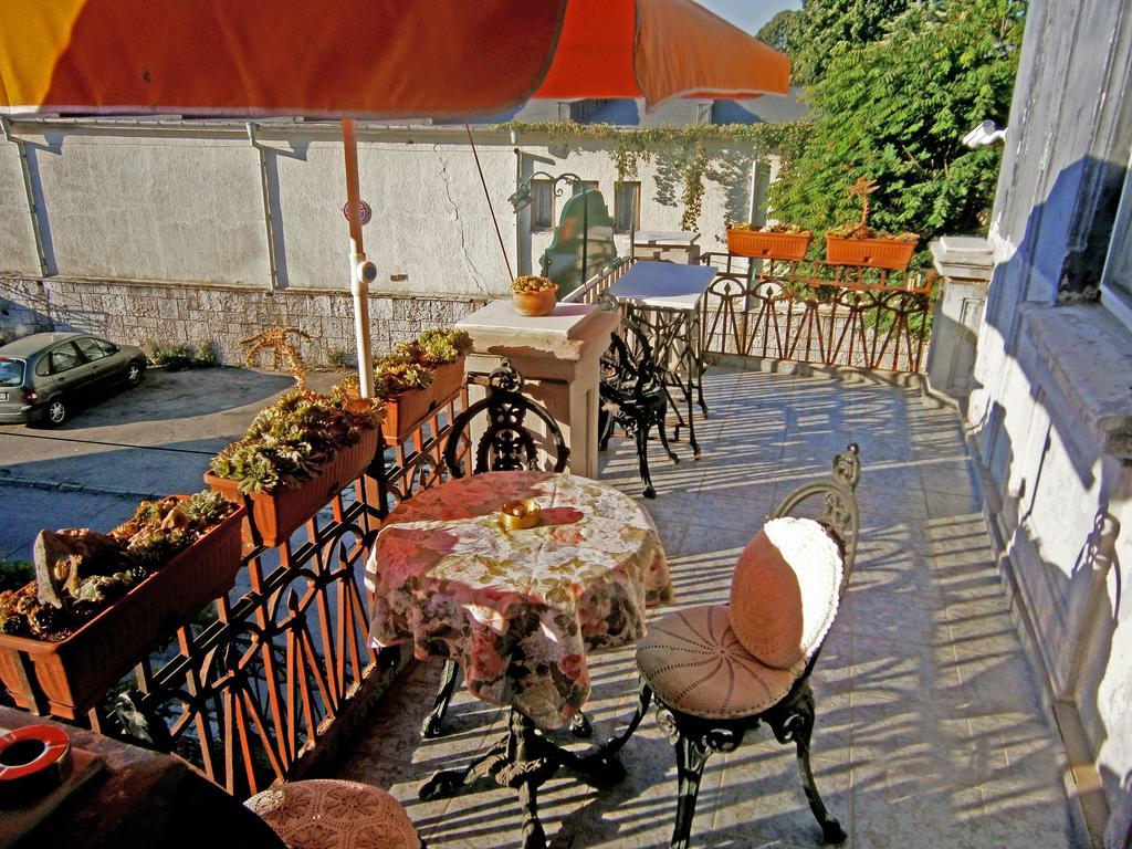Retro - 19Th Century Guest House Balchik Exterior foto